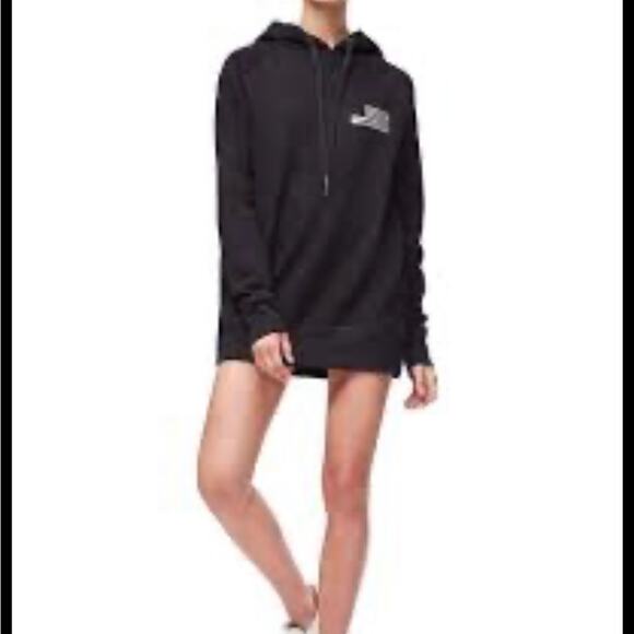 Good American Women’s The Icon Hoodie New Black - Picture 3 of 8